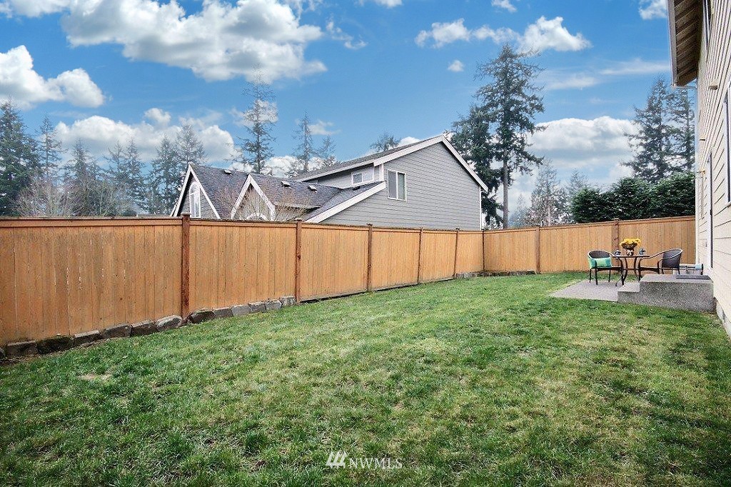 353 Yakima Place Southeast Renton, WA 98059 - Photo 23 of 25