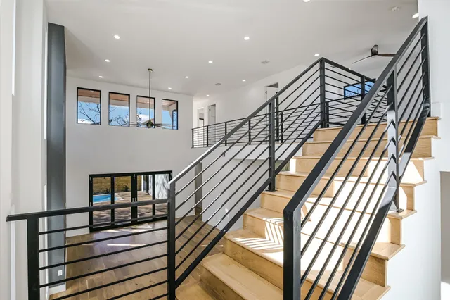 $2,058,000 | 1901 West St Johns Avenue, Austin, TX 78757