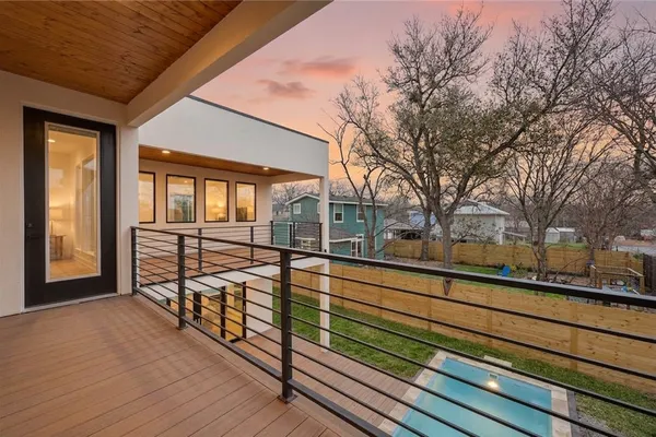 $1,948,000 | 1901 West St Johns Avenue, Austin, TX 78757