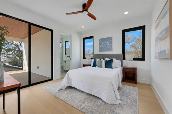 $1,948,000 | 1901 West St Johns Avenue, Austin, TX 78757