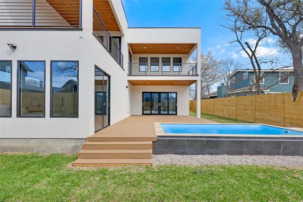$1,949,000 | 1901 West St Johns Avenue, Austin, TX 78757