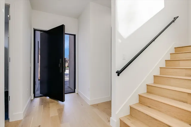 $2,058,000 | 1901 West St Johns Avenue, Austin, TX 78757