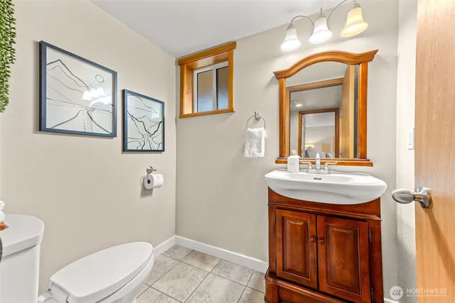 $600,000 | 407 Leber Street Northeast, Orting, WA 98360