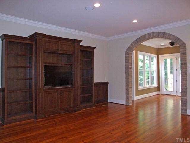2408 Trenton Woods Way Raleigh, NC 27607 - Photo 3 of 12 Gallery Image 3