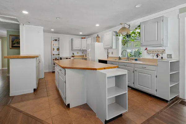 $615,000 | 41 Linden Road, Conway, NH 03860