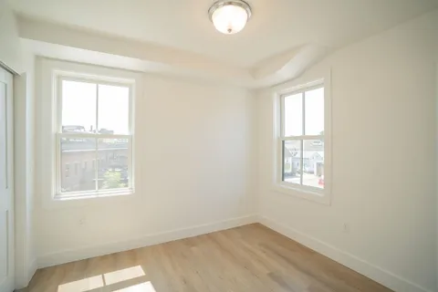 $479,900 | 238 Deer Street, Unit 206, Portsmouth, NH 03801