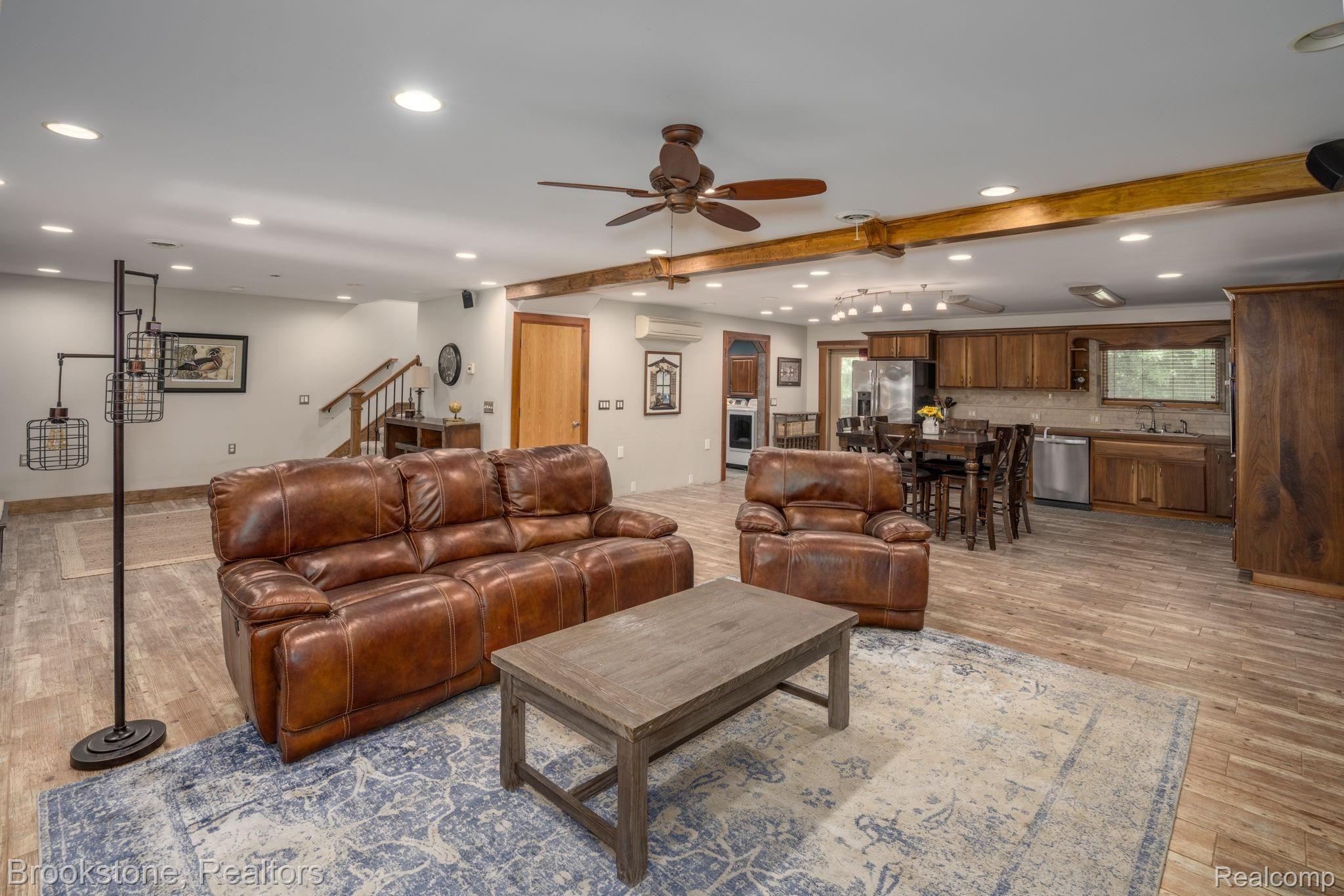 8500 McKinley Road Algonac, MI 48001 - Photo 14 of 51 8500 Mckinley Road Clay twp-14.jpg