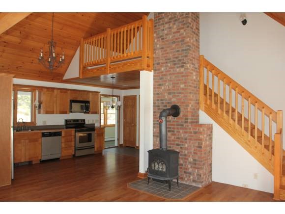 15 Paradise Road Sunapee, NH 03782 - Photo 4 of 8