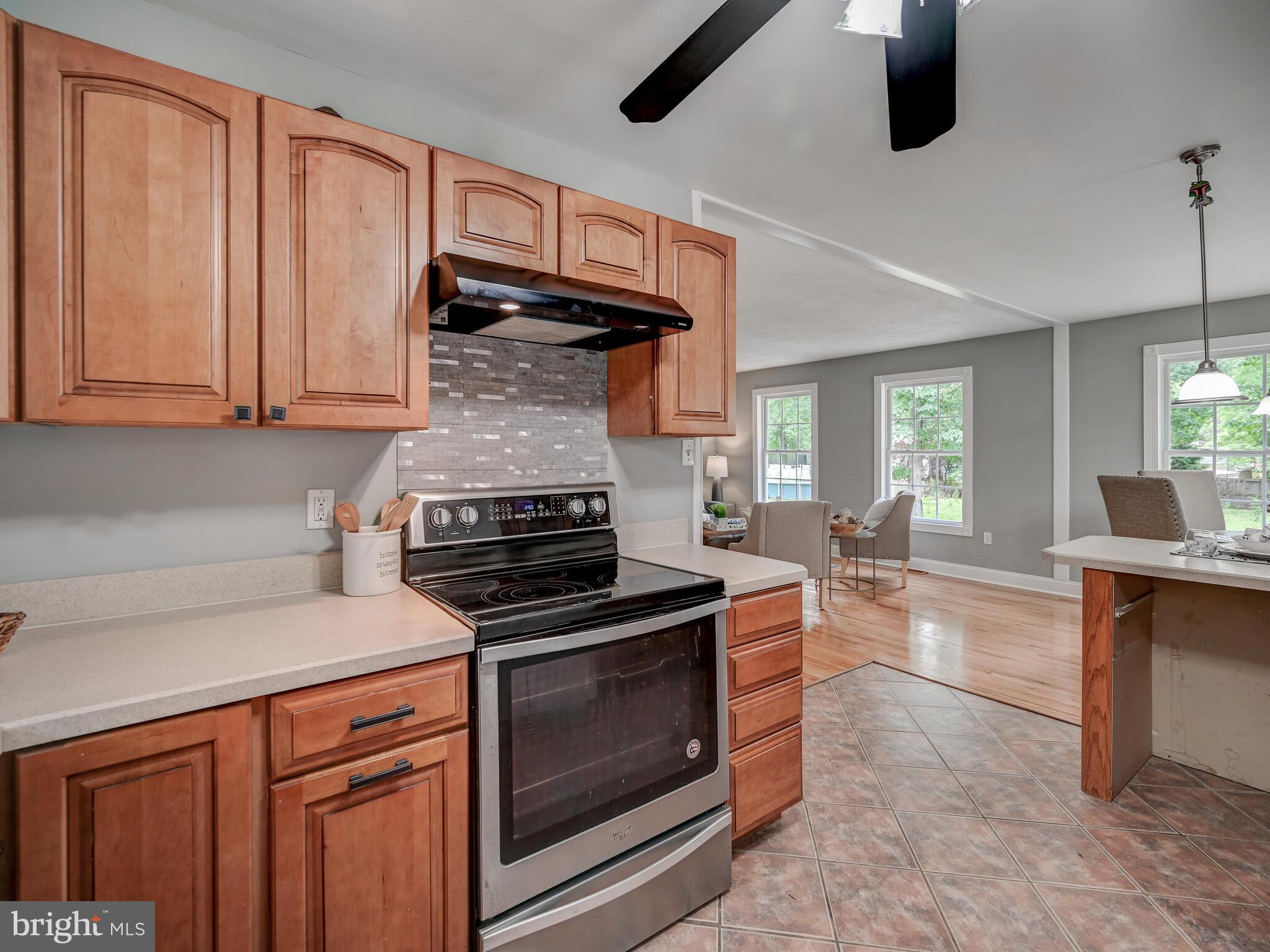 828 Danza Road Severn, MD 21144 - Photo 15 of 32 Gallery Image 15