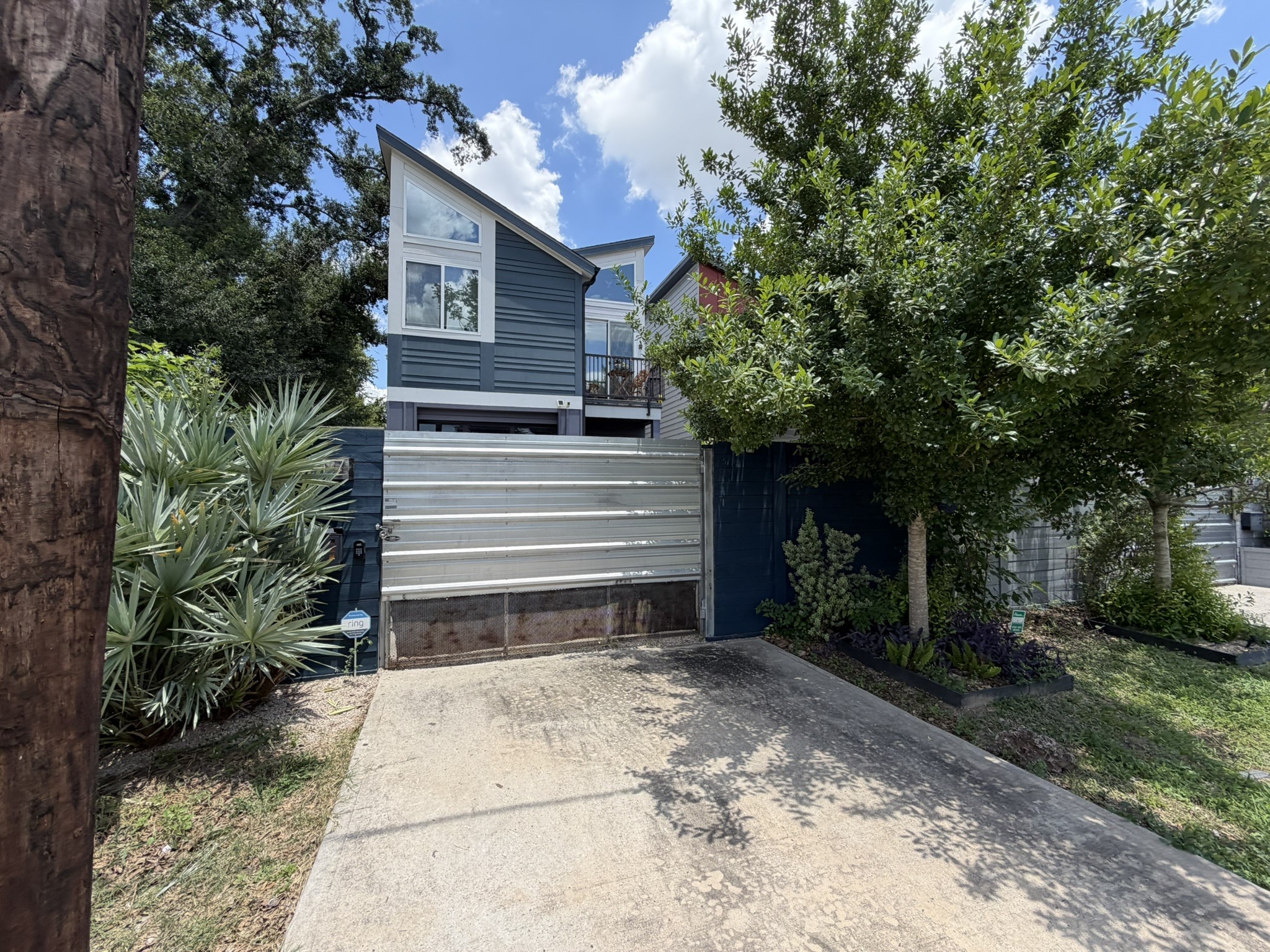 217 Frawley Street Houston, TX 77009 - Photo 4 of 6