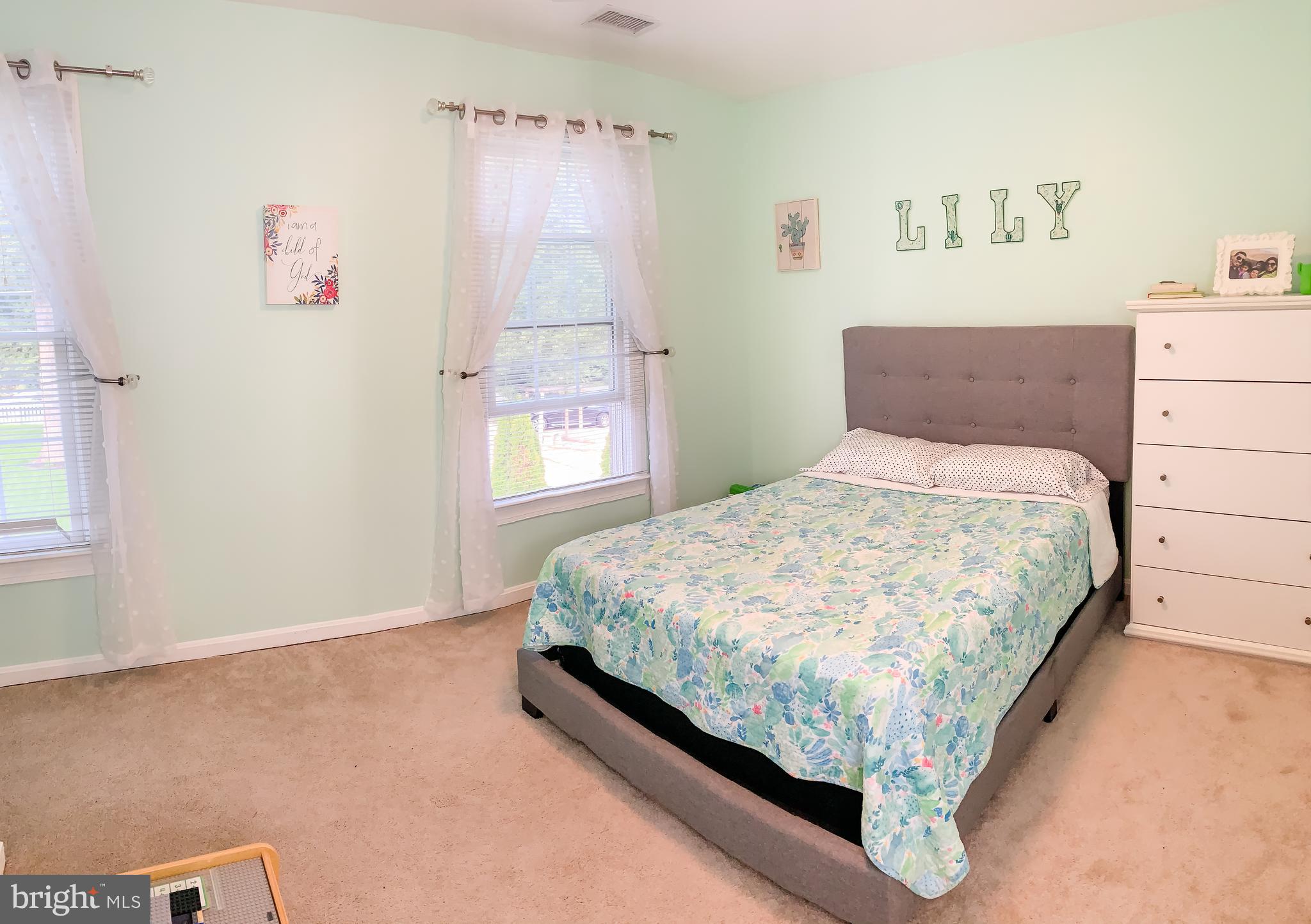 7807 Hooes Road Springfield, VA 22152 - Photo 25 of 61 frist bedroom