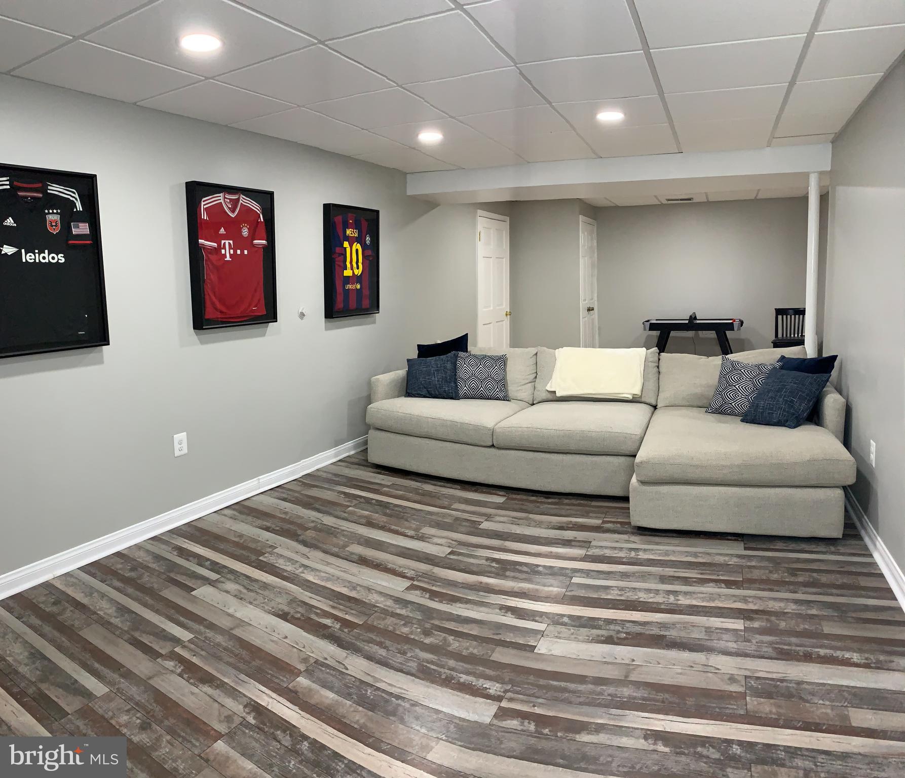 7807 Hooes Road Springfield, VA 22152 - Photo 43 of 61 Gallery Image 43