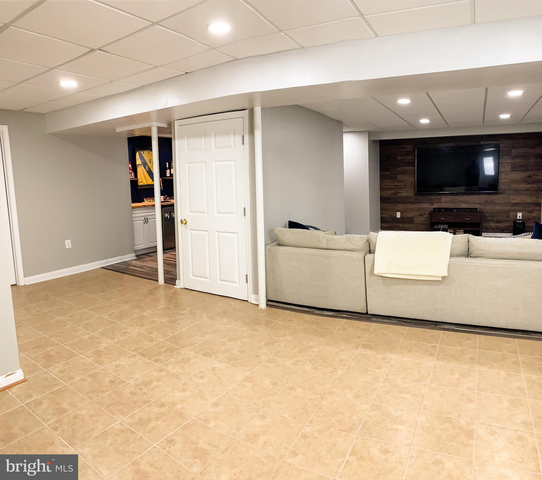 7807 Hooes Road Springfield, VA 22152 - Photo 46 of 61 Gallery Image 46