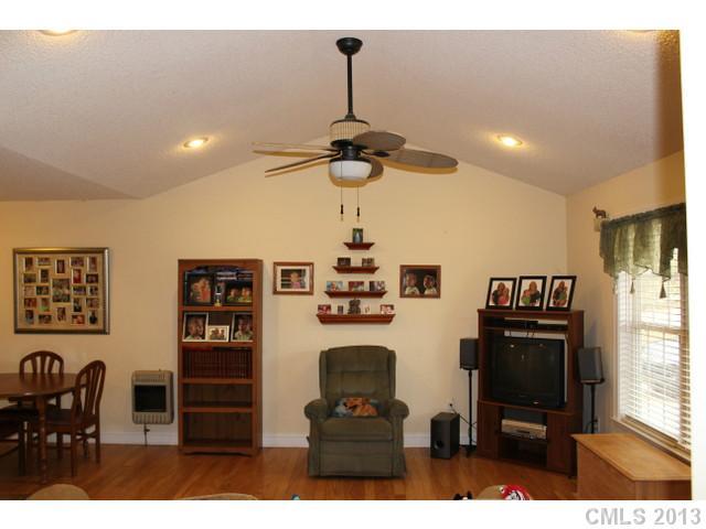 205 Absher Road Bessemer City, NC 28016 - Photo 6 of 10