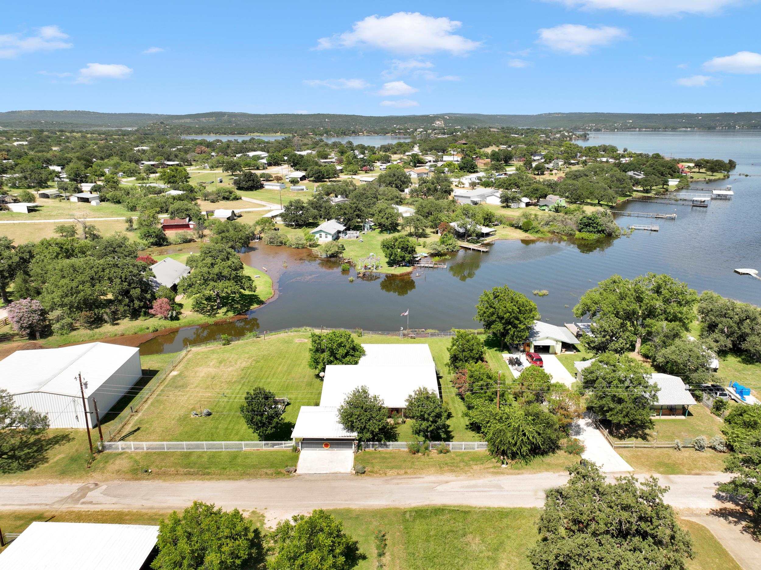 1570 Breezeway Tow, TX 78672 - Photo 28 of 30 a view of city and ocean
