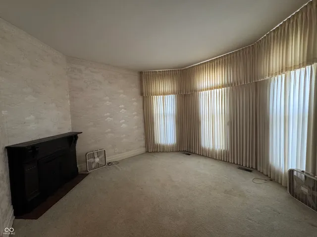 $200,000 | 511 West Sycamore Street, Kokomo, IN 46901