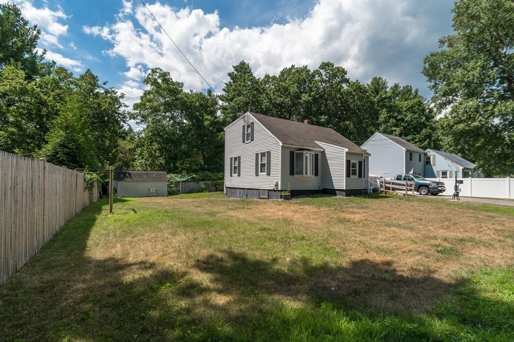 21 Miles Road Tewksbury, MA 01876 - Photo 23 of 27 Gallery Image 23