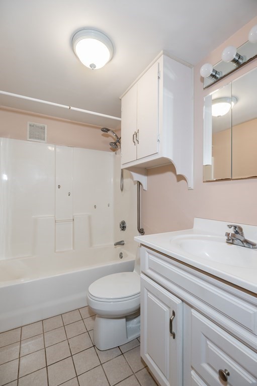 21 Miles Road Tewksbury, MA 01876 - Photo 10 of 27 Gallery Image 10
