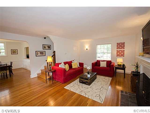 5219 Sylvan Road Richmond, VA 23225 - Photo 3 of 21 Living Room