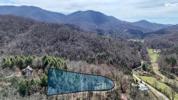 $399,900 | 124 Cold Branch Lane, Hayesville, NC 28904