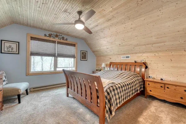 $399,900 | 124 Cold Branch Lane, Hayesville, NC 28904