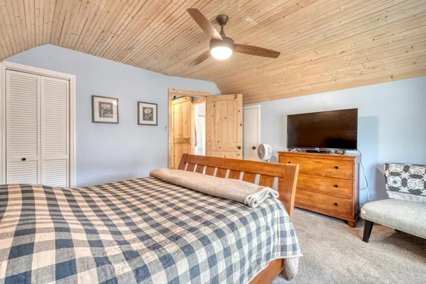 $399,900 | 124 Cold Branch Lane, Hayesville, NC 28904