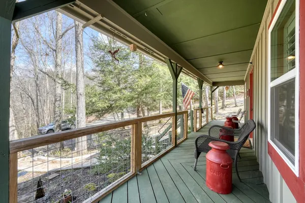 $399,900 | 124 Cold Branch Lane, Hayesville, NC 28904