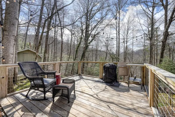 $399,900 | 124 Cold Branch Lane, Hayesville, NC 28904