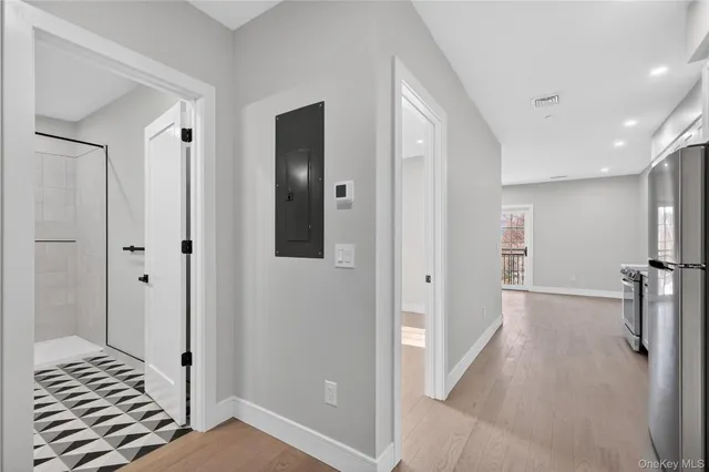 $2,250 | 10 Market Street, Unit J, Wappingers Falls, NY 12590