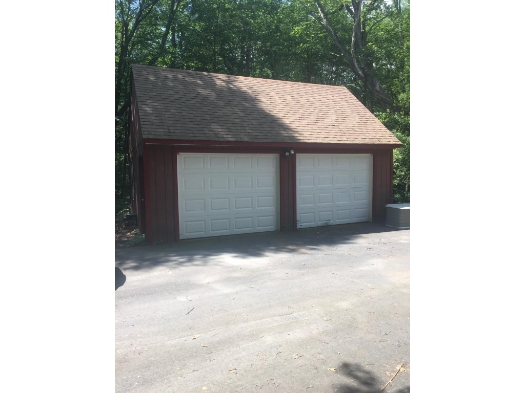 27 Ide Road Glocester, RI 02857 - Photo 17 of 27