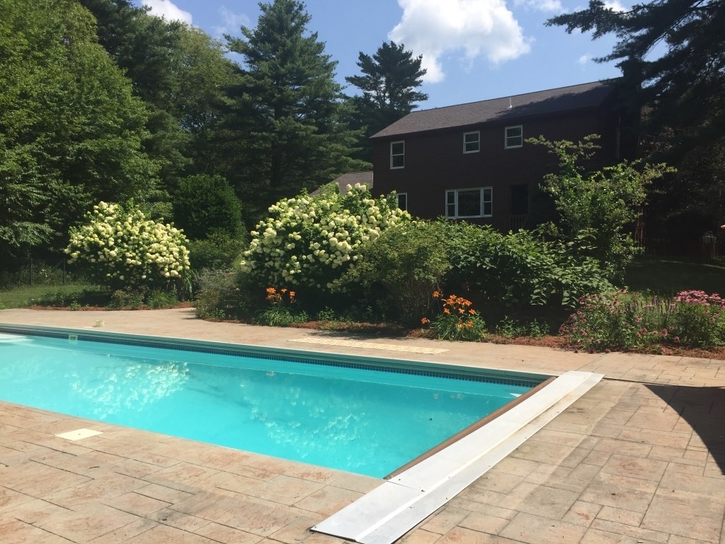 27 Ide Road Glocester, RI 02857 - Photo 4 of 27