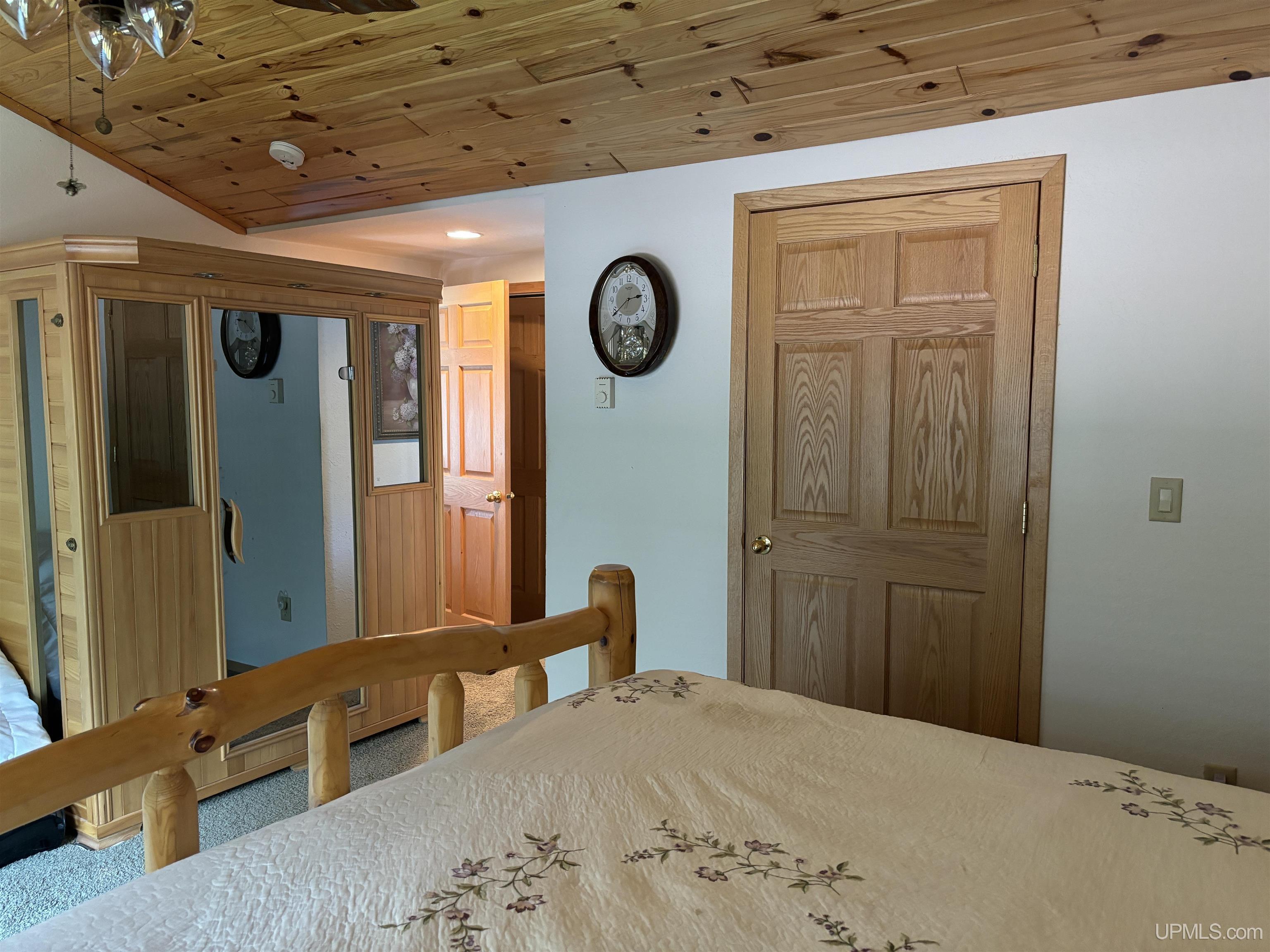 3974 North Hayward (access To Angel Island) Road Munising, MI 49862 - Photo 54 of 92