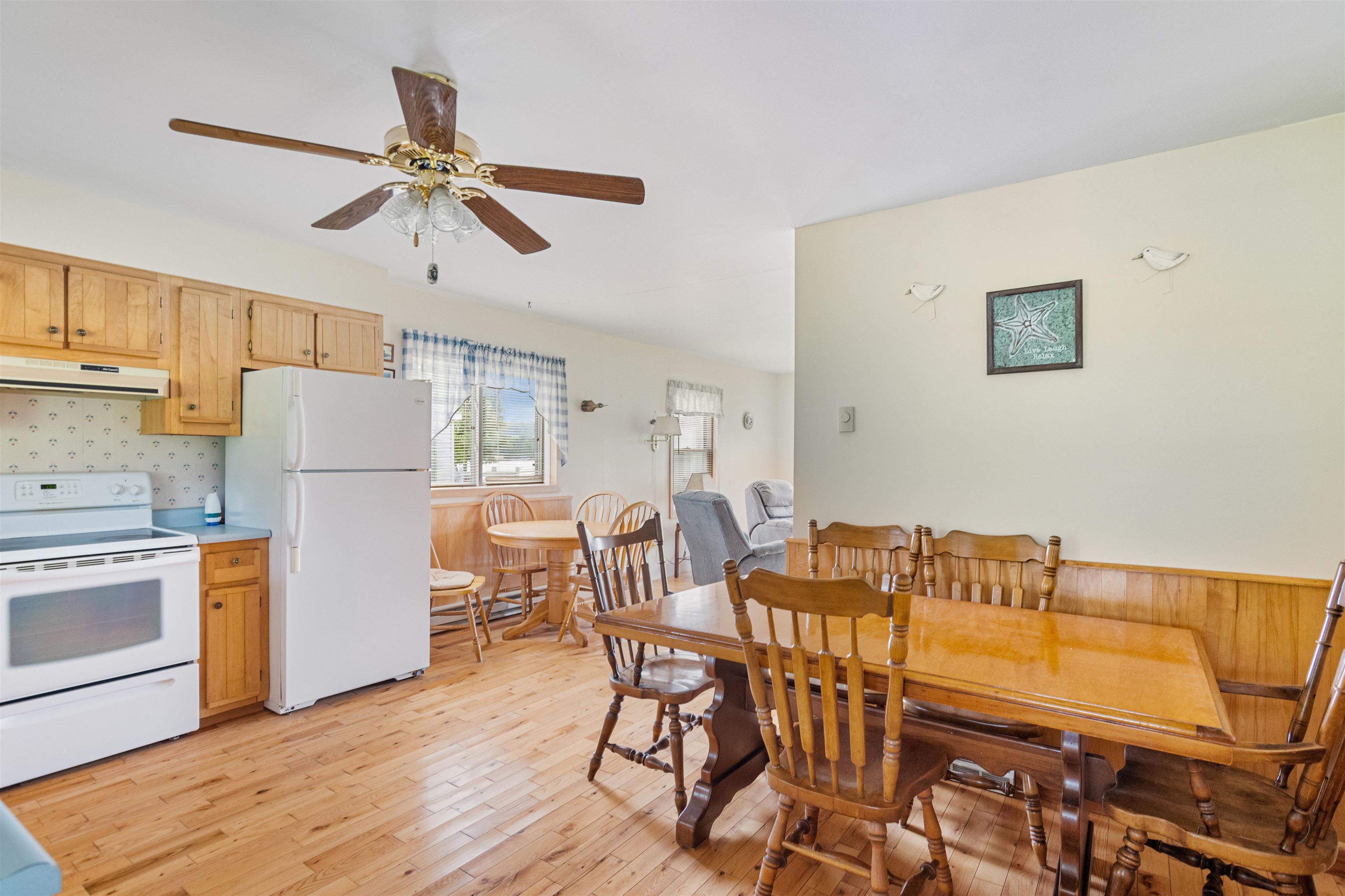 55 Dewing Road Franklin, VT 05457 - Photo 7 of 40