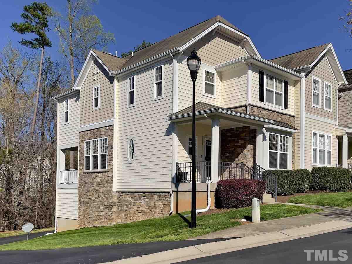 4625 Kings Garden Road Raleigh, NC 27612 - Photo 2 of 28
