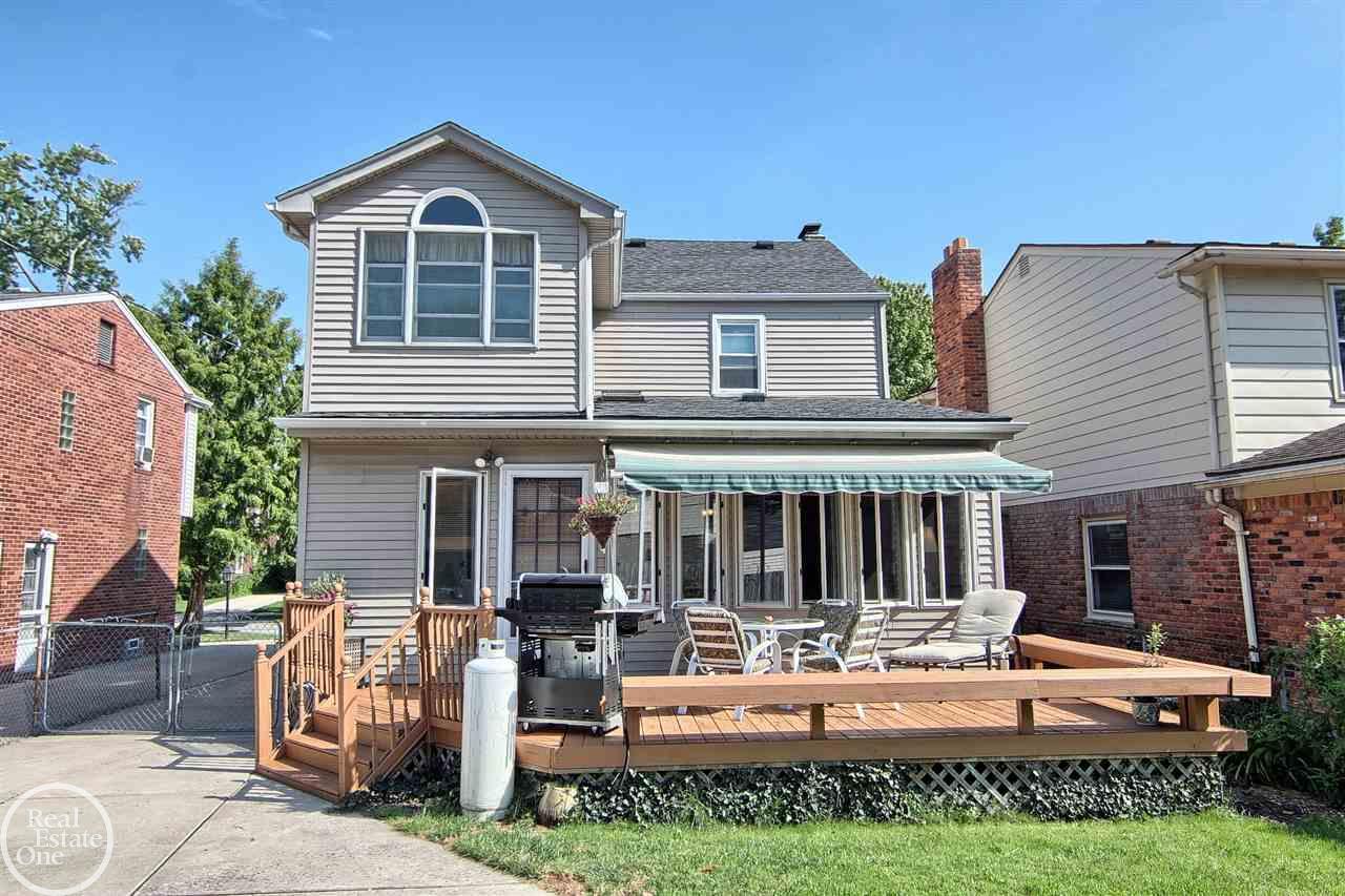1609 Hampton Road Grosse Pointe Woods, MI 48236 - Photo 28 of 30