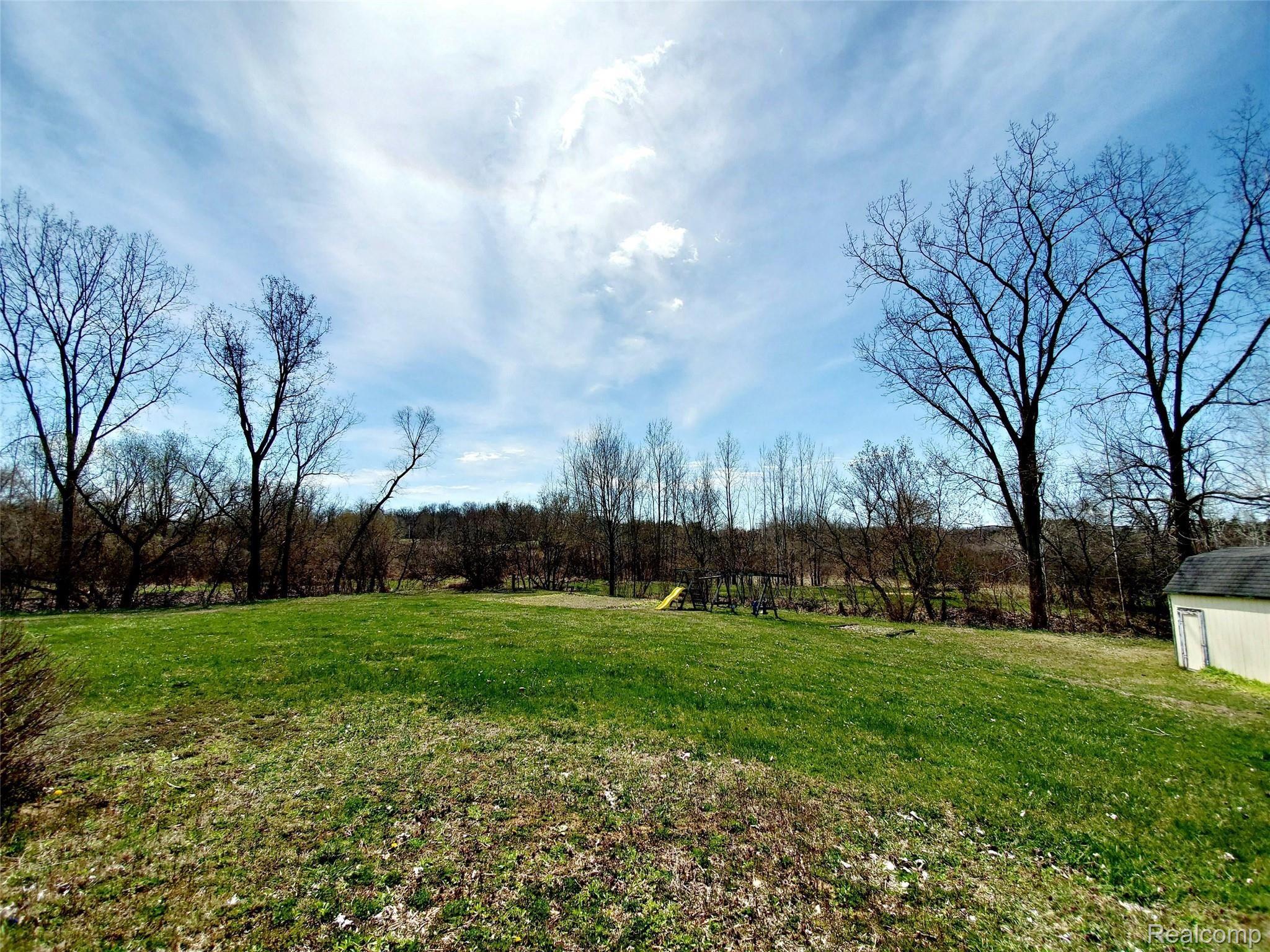 5051 Brigham Road Goodrich, MI 48438 - Photo 7 of 61 7.jpg