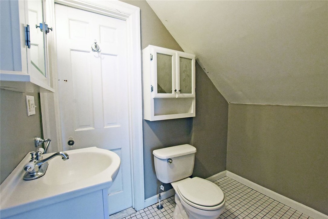 160 Woodhaven Road Pawtucket, RI 02861 - Photo 38 of 40 Gallery Image 38