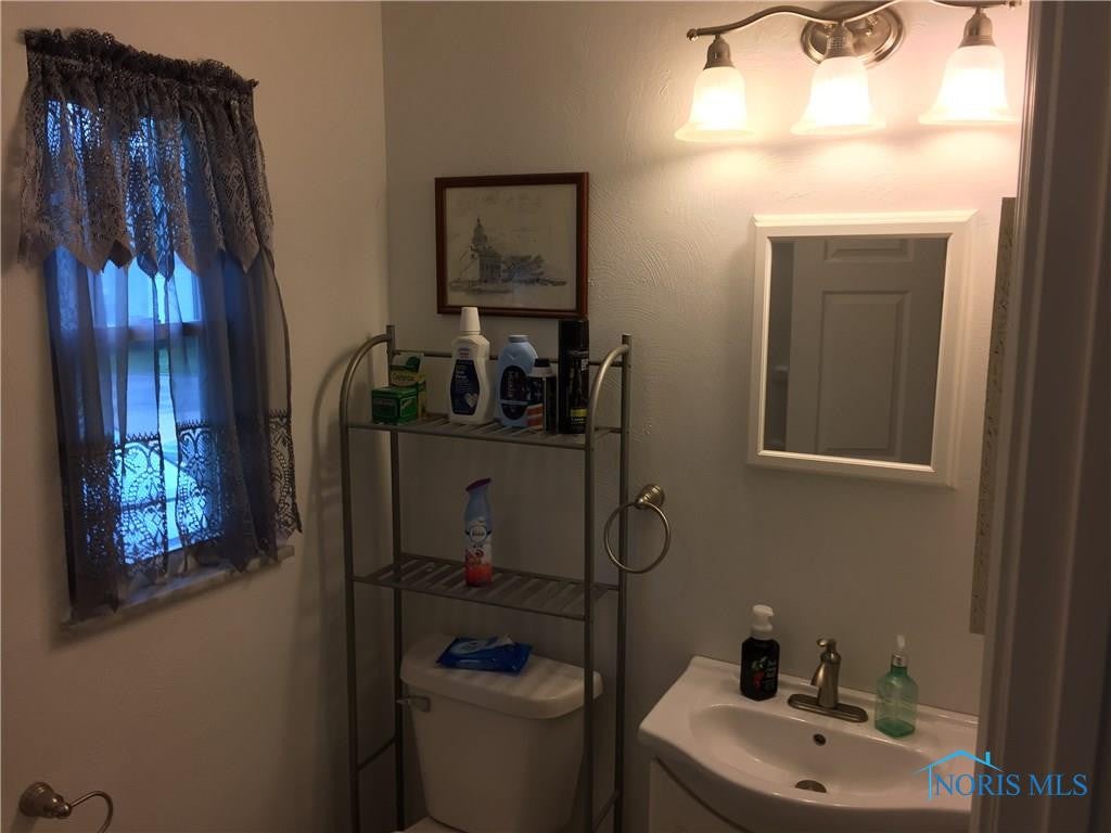 5650 West Rowland Road Toledo, OH 43613 - Photo 24 of 28 Gallery Image 24