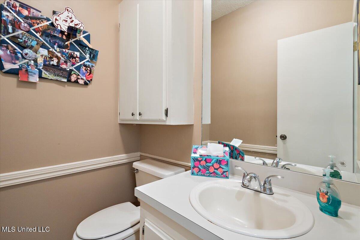 561 North Spring Lake Circle Terry, MS 39170 - Photo 28 of 45 28-HTP_6670