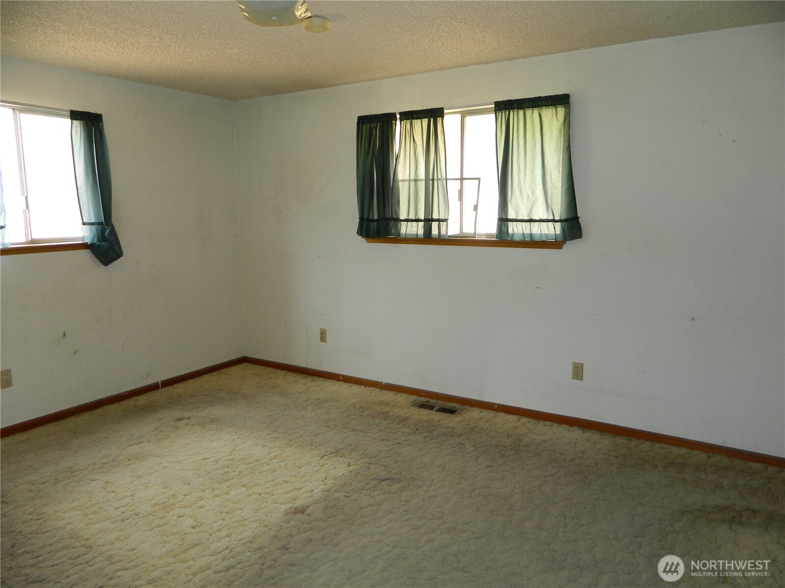 1003 B Loomis-Oroville Road Tonasket, WA 98855 - Photo 12 of 19 Gallery Image 12