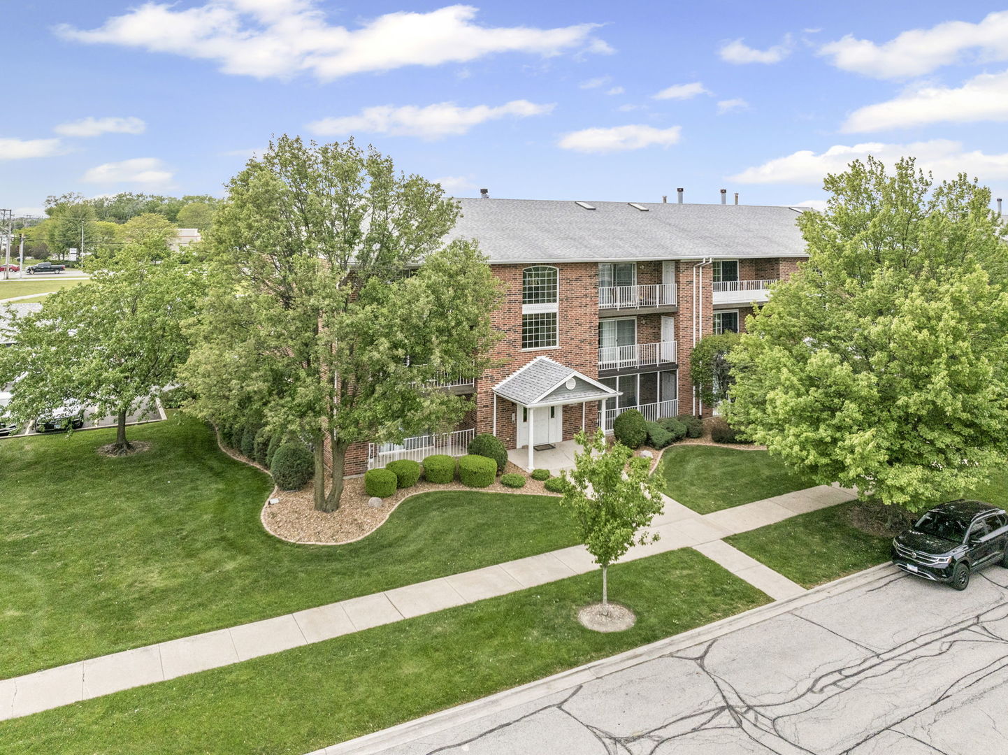 18250 Eagle Drive, Unit 3S Tinley Park, IL 60477 - Photo 3 of 21