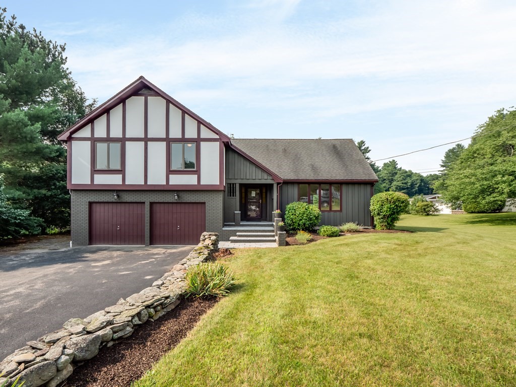 100 Red Gate Road Tyngsboro, MA 01879 - Photo 1 of 42 Gallery Image 1