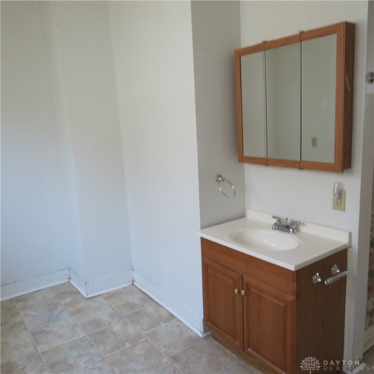 547 Rauth Street Sidney, OH 45365 - Photo 12 of 17 Gallery Image 12