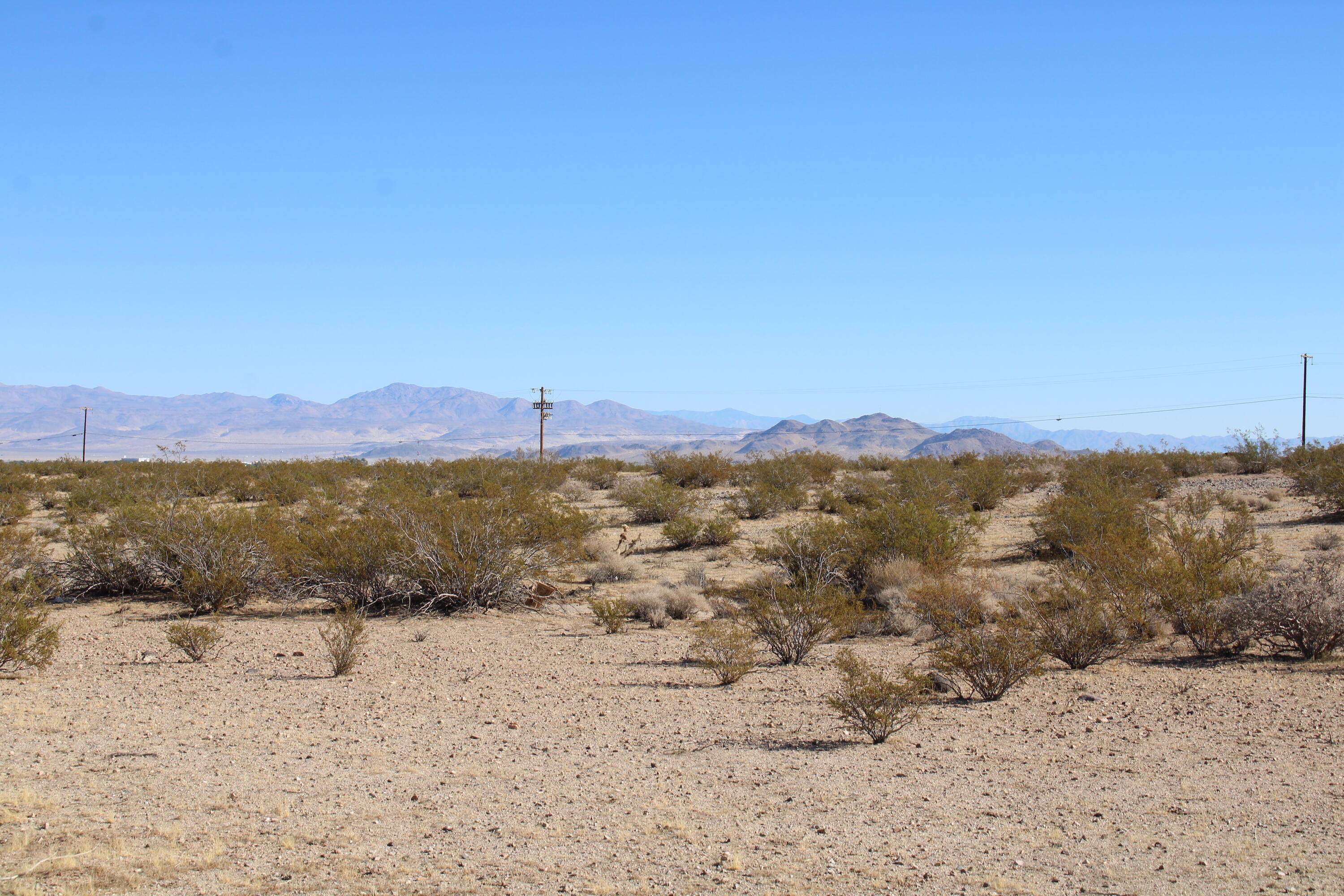 South Primavera Street Ridgecrest, CA 93555 - Photo 17 of 22 6 SW CRN 3