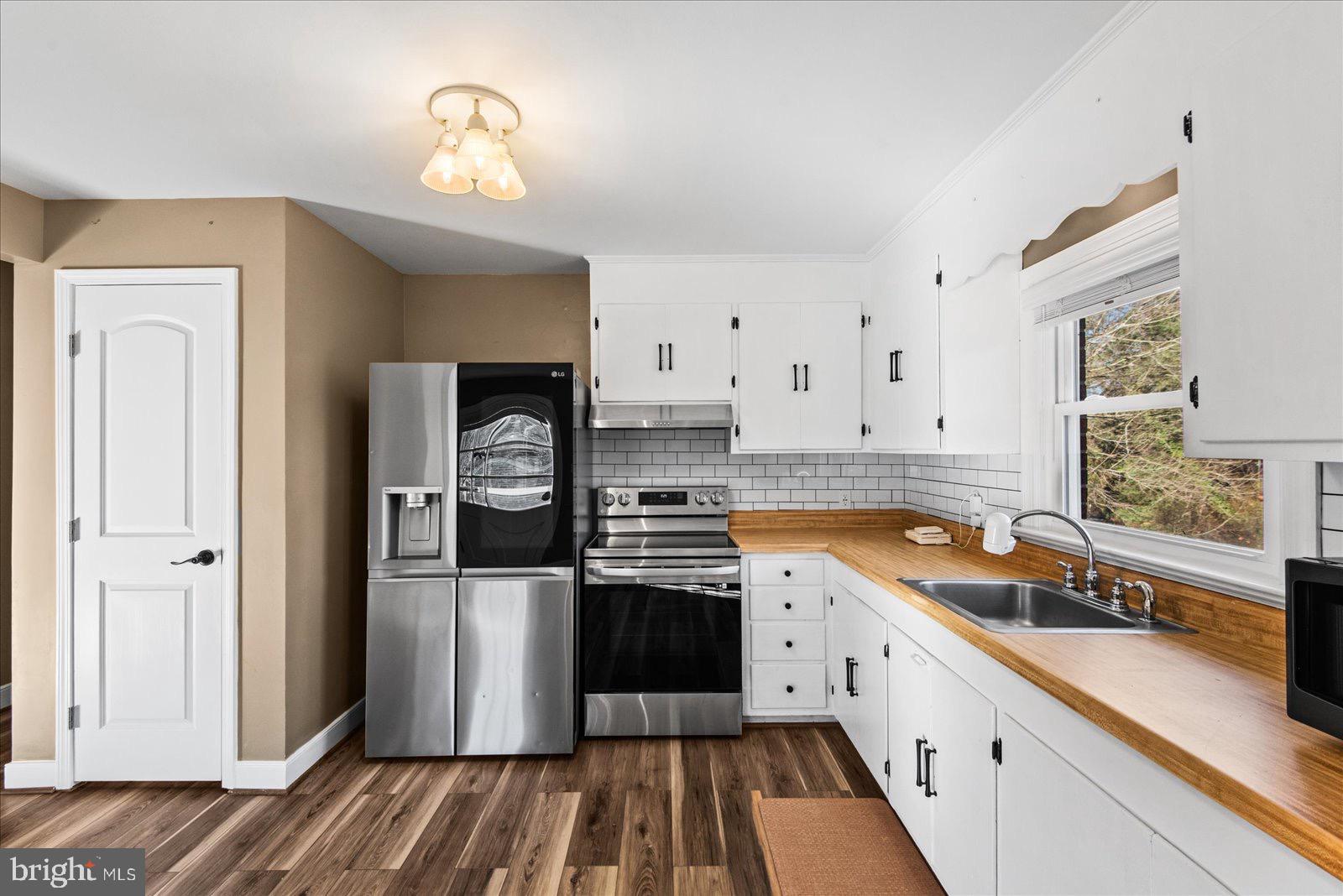 115 Oak Ridge Street Bowling Green, VA 22427 - Photo 10 of 40