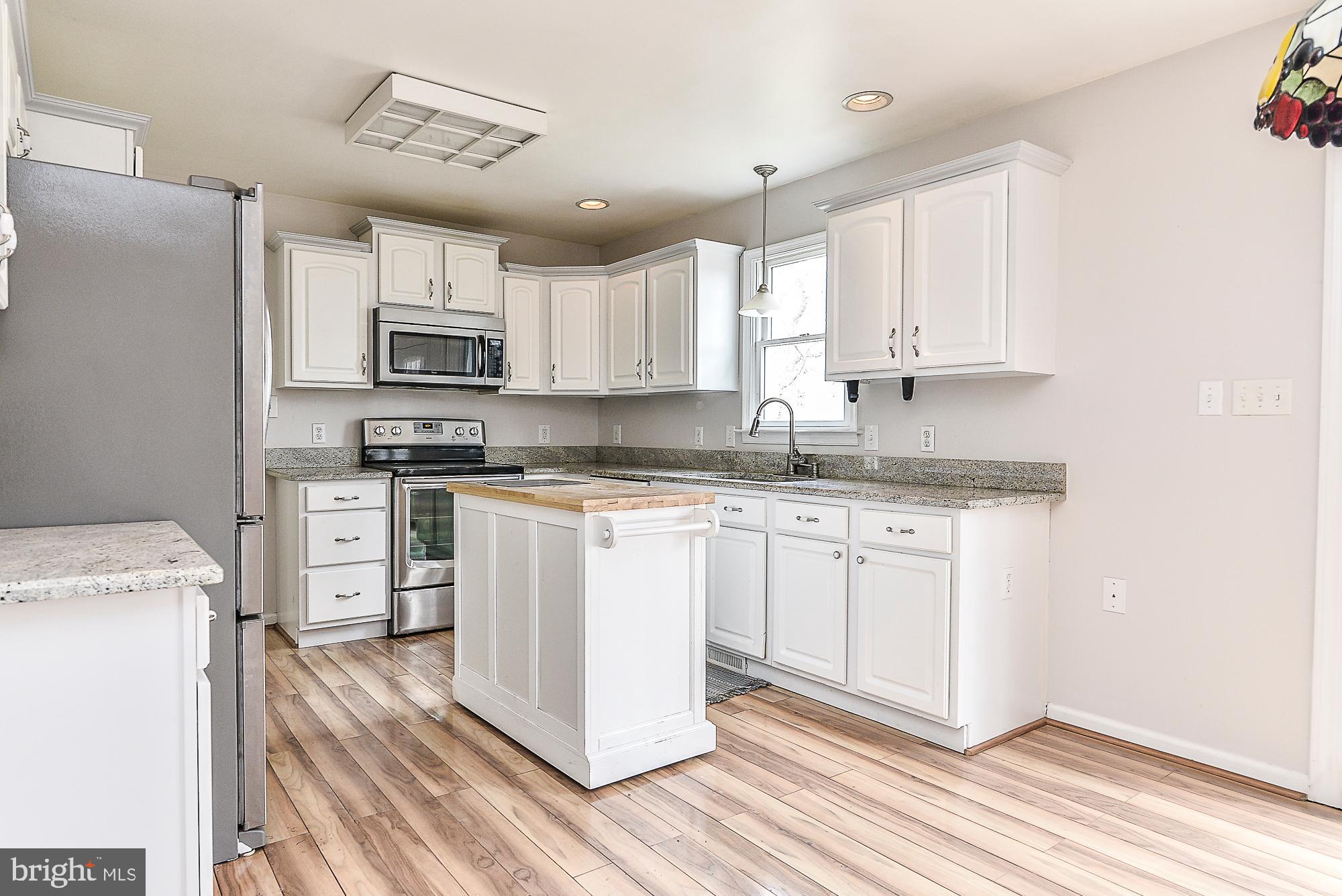 1295 Redbud Road Winchester, VA 22603 - Photo 12 of 56 Kitchen