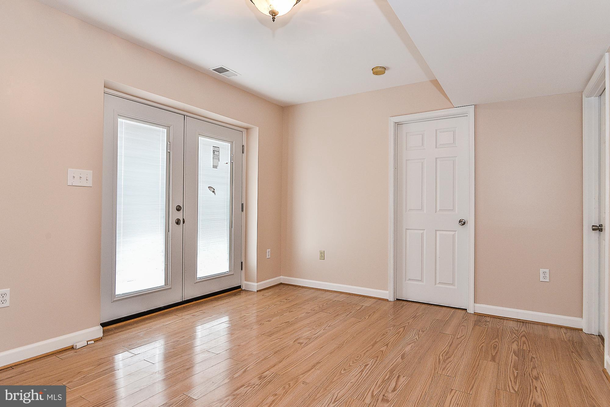 1295 Redbud Road Winchester, VA 22603 - Photo 30 of 56 Family Room