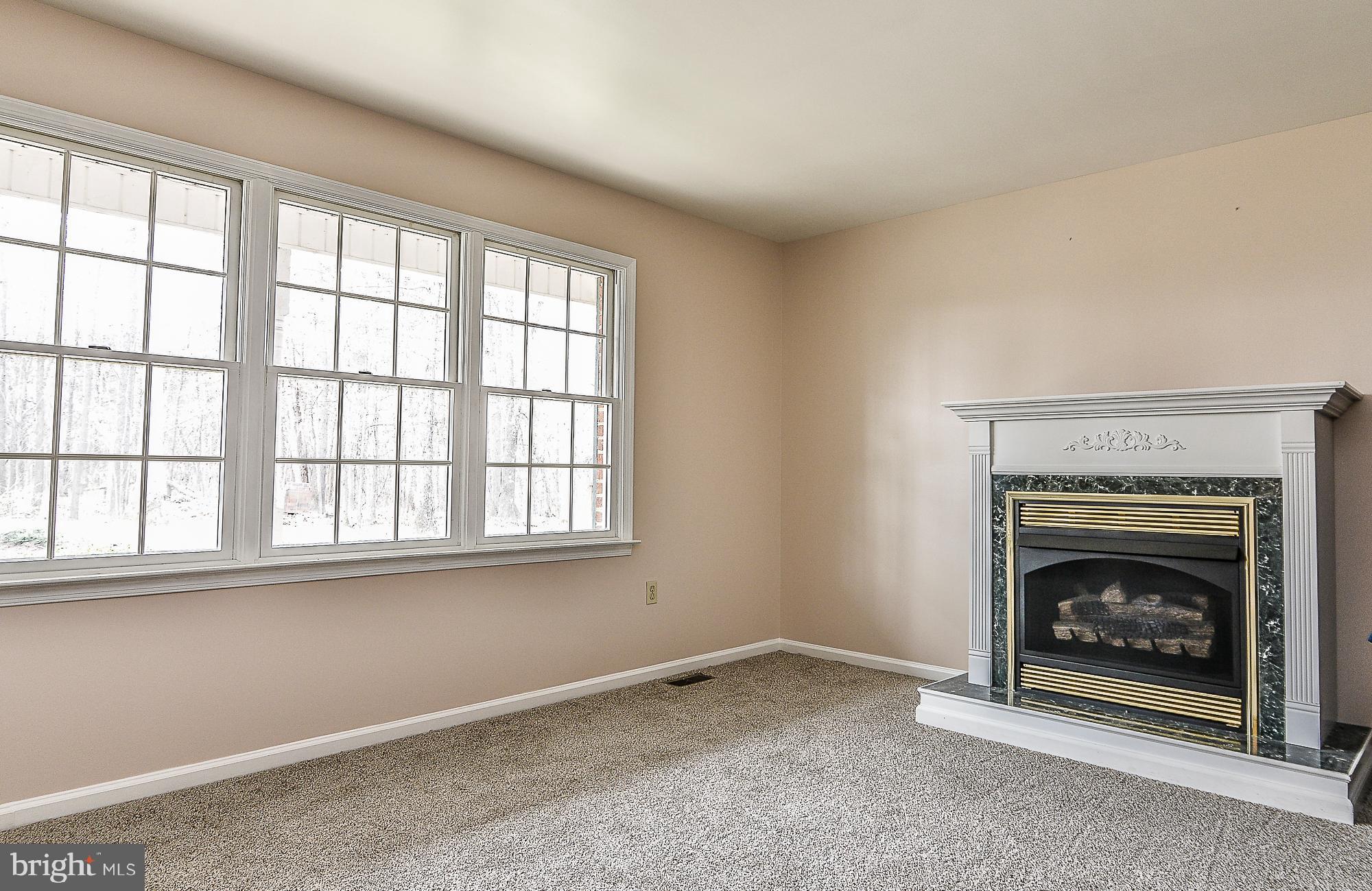 1295 Redbud Road Winchester, VA 22603 - Photo 6 of 56 Living Room