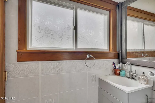 $270,500 | 431 Fayville Road, Providence, NY 12074