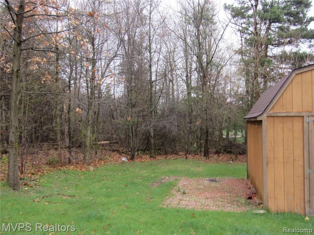 565 South Newman Road Lake Orion, MI 48362 - Photo 6 of 22 IMG_1746.JPG
